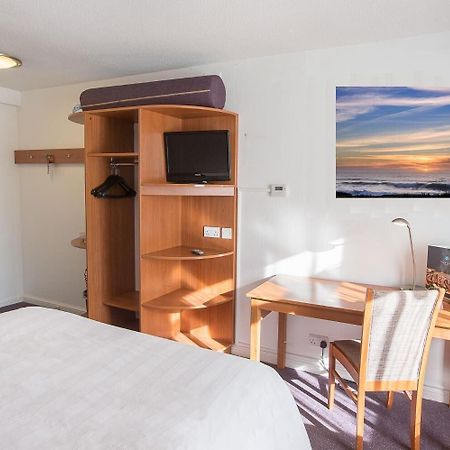 Premier Inn 索利赫尔 外观 照片