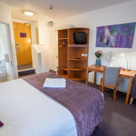 Premier Inn 索利赫尔 外观 照片