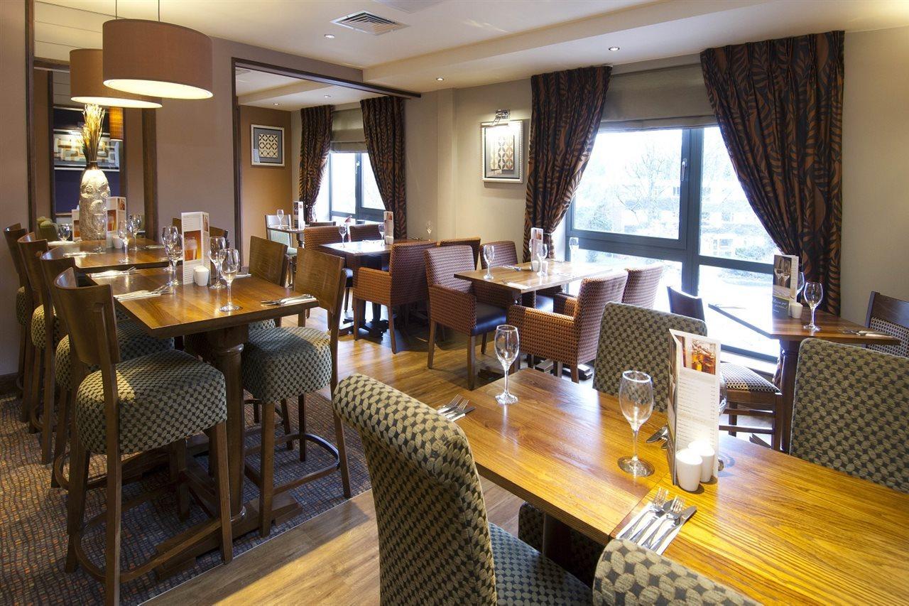 Premier Inn 索利赫尔 外观 照片