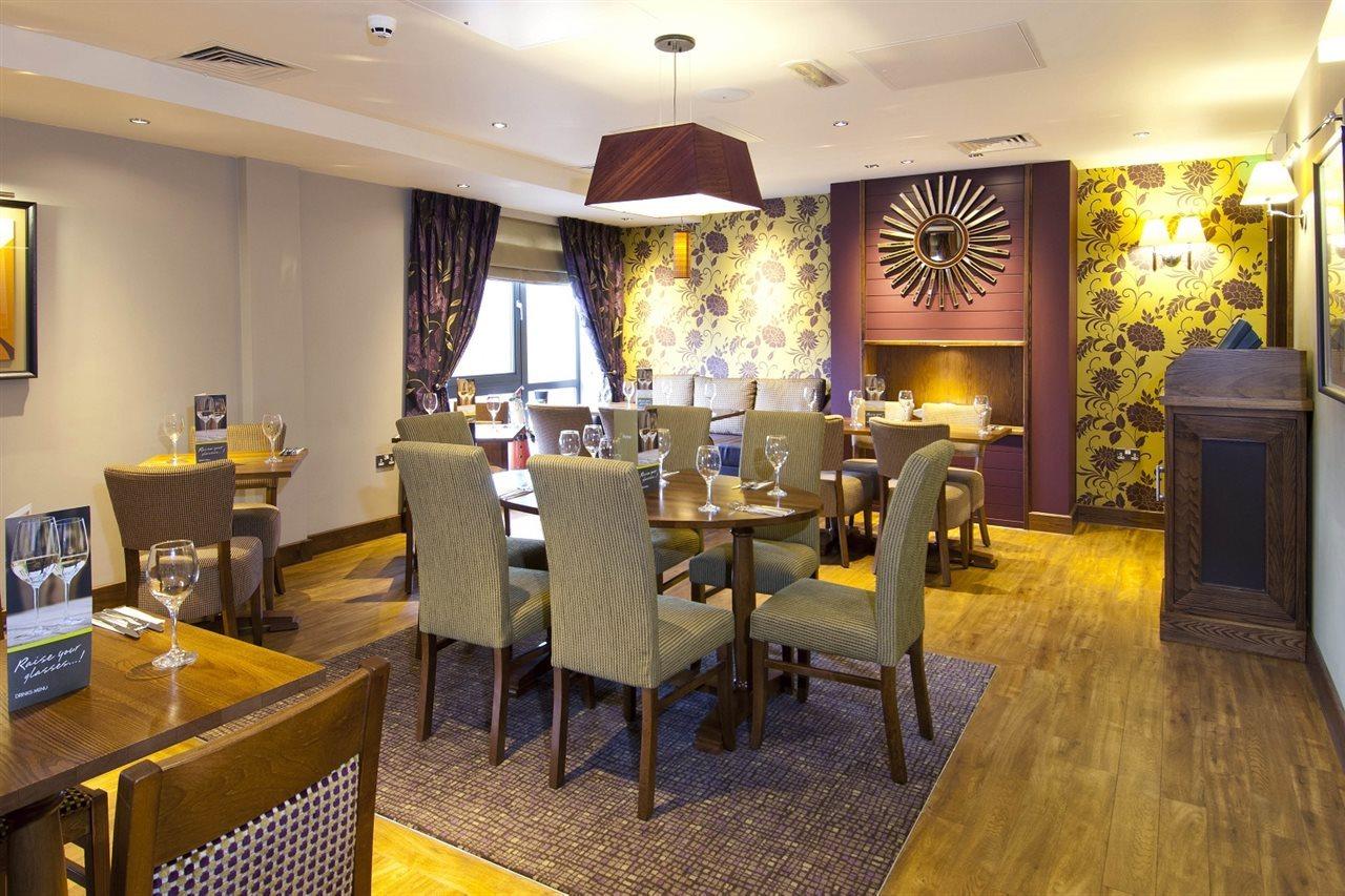 Premier Inn 索利赫尔 外观 照片