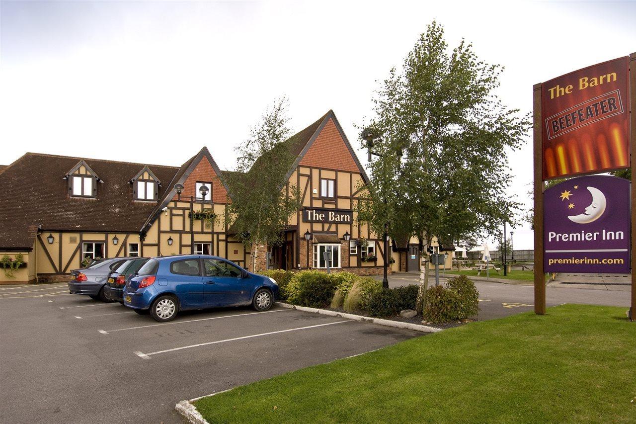 Premier Inn 索利赫尔 外观 照片