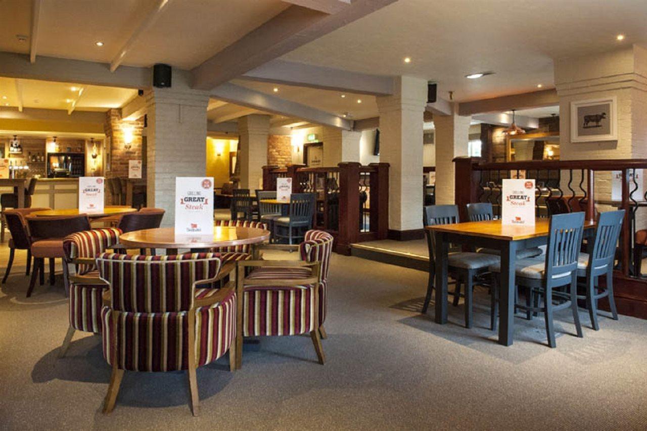 Premier Inn 索利赫尔 外观 照片