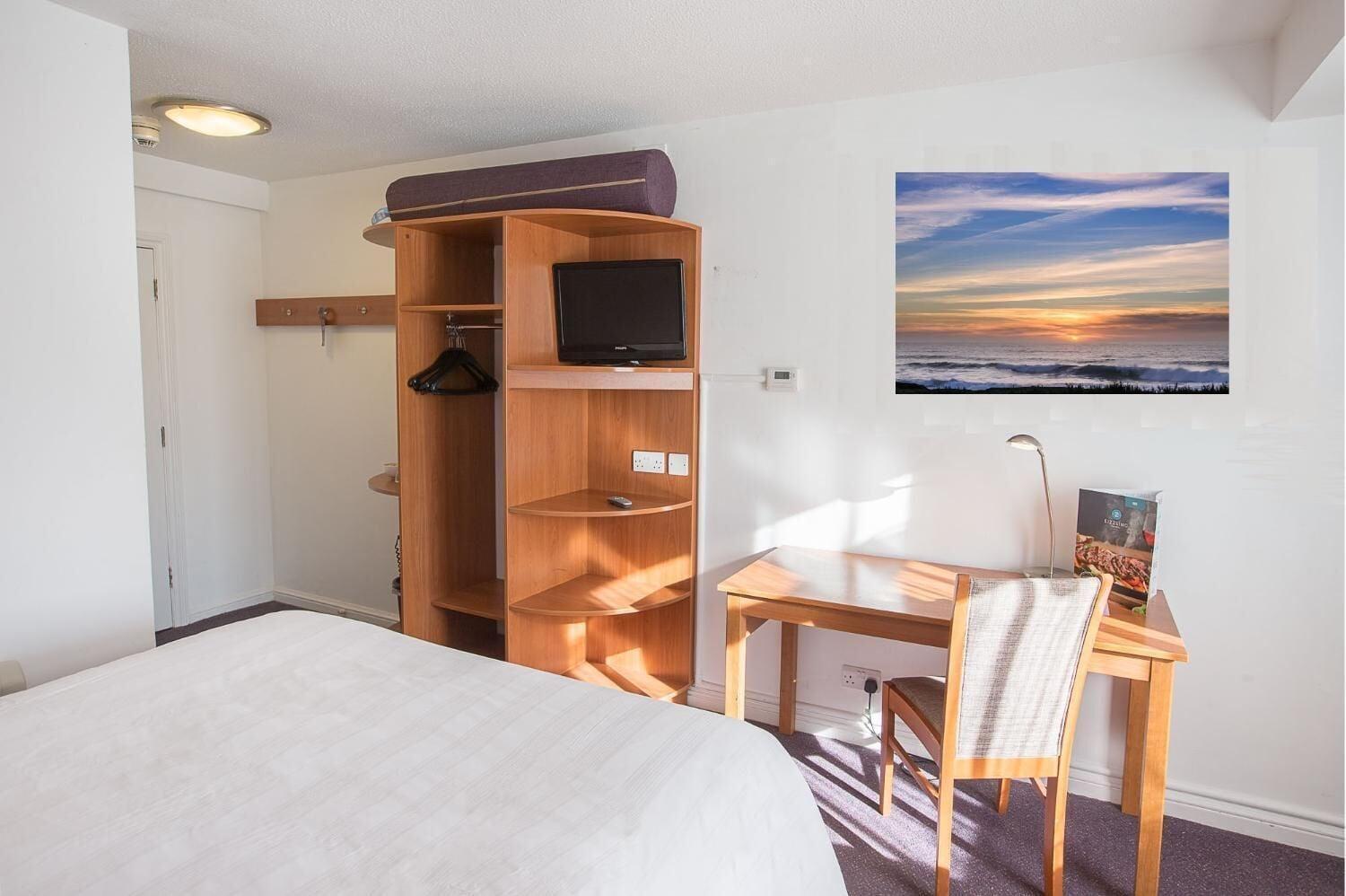 Premier Inn 索利赫尔 外观 照片