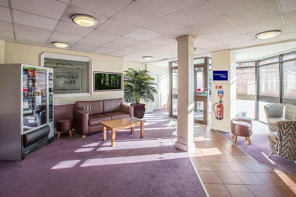 Premier Inn 索利赫尔 外观 照片